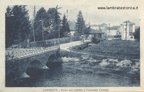 Lambrate. Ponte sul Lambro e panorama parziale